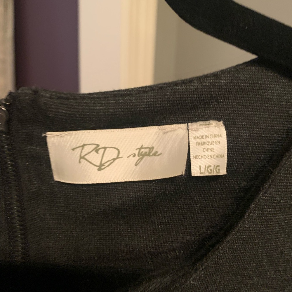 Gray/tan/black a line dress in great condition with a back zipper - Picture 7 of 7
